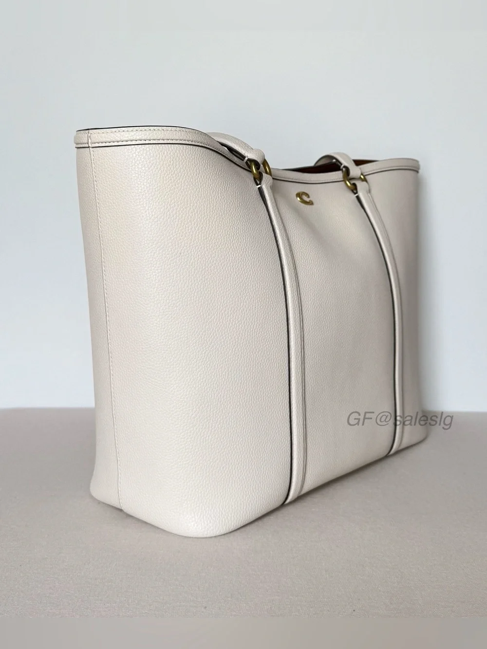 NWT Coach Legacy Tote CU056 chalk Fits 15